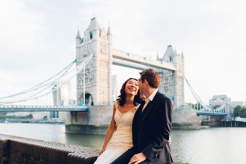 london engagement photo with Tower Bridge by Miss Gen