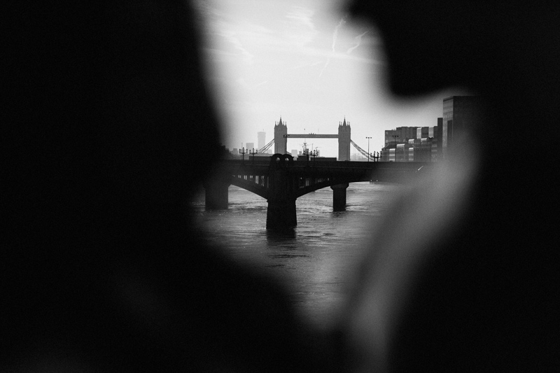 tower bridge london silhoutte