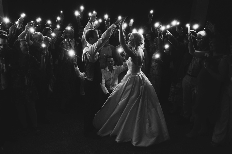 story telling wedding photographer