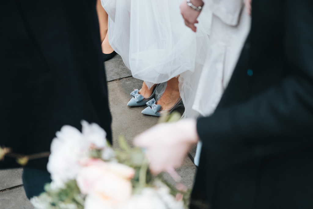 blue velvet wedding shoes 1