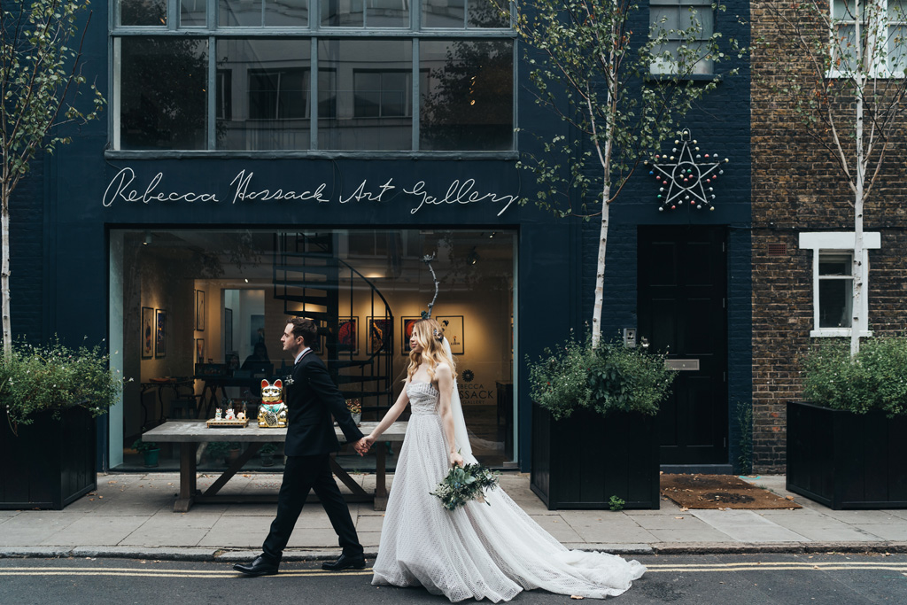modern london wedding photographer